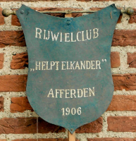 Rijwielclub Helpt Elkander Afferden - Voorzijde