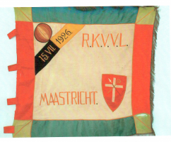 RK Voetbal Vereniging Lambertus (RKVVL) Maastricht - Voorzijde thumbnail