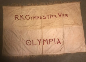 Gymnastiekvereniging D.O.C. Brunssum 1922 (±) - Voorzijde