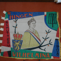 Schutterij Wilhelmina Hingen - Voorzijde