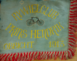 Rijwielclub Prins Hendrik Obbicht 1913 - Voorzijde