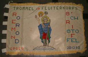 Trommel- en fluiterkorps St. Christoffel Roermond - Voorzijde thumbnail